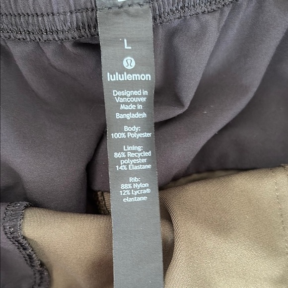 Lululemon Men’s ABC Jogger Size L - Picture 3 of 4